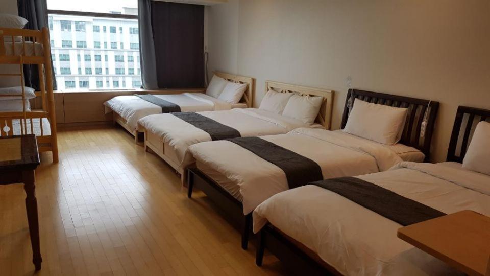 Incheon Airport Gogo House Hotel Exterior photo