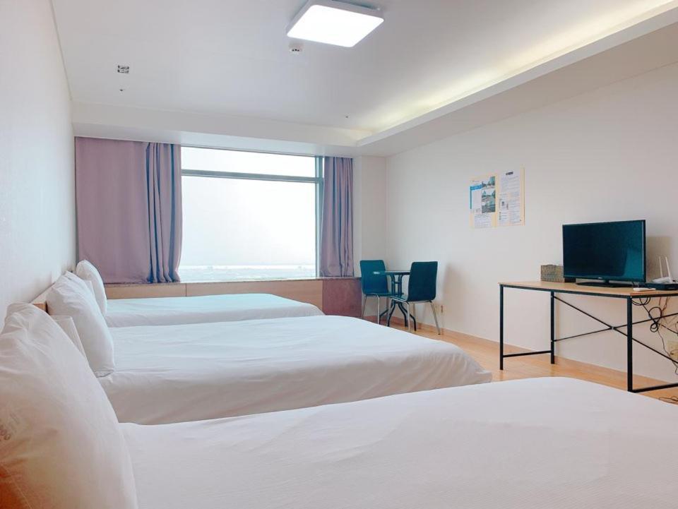 Incheon Airport Gogo House Hotel Exterior photo