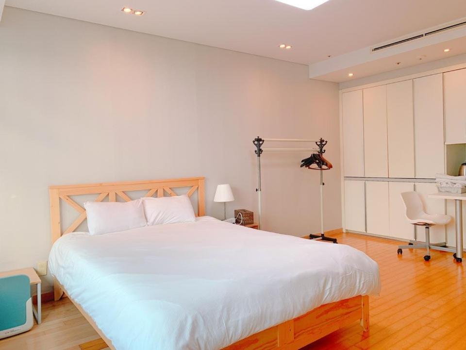 Incheon Airport Gogo House Hotel Exterior photo