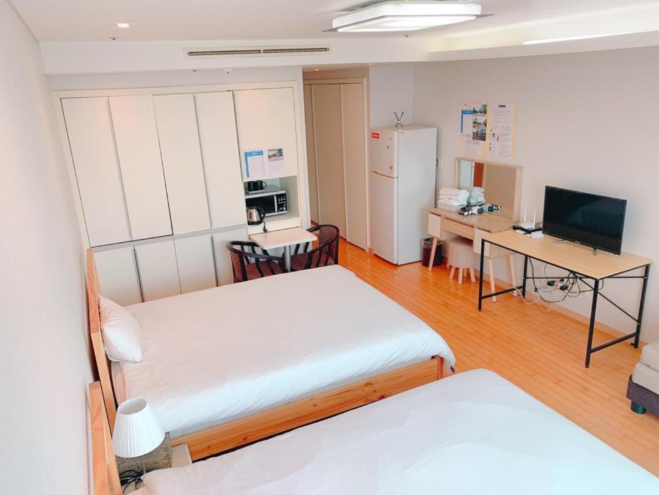 Incheon Airport Gogo House Hotel Exterior photo